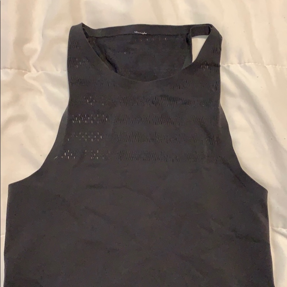 Lululemon black mesh pattern cool racer back tank